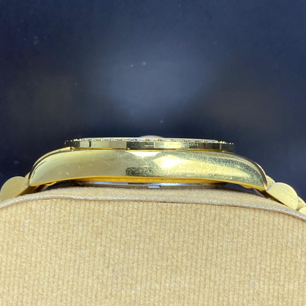 RARE Bulova President Day Date Gold Dial Diamond Bezel Quartz 93191 Watch Men