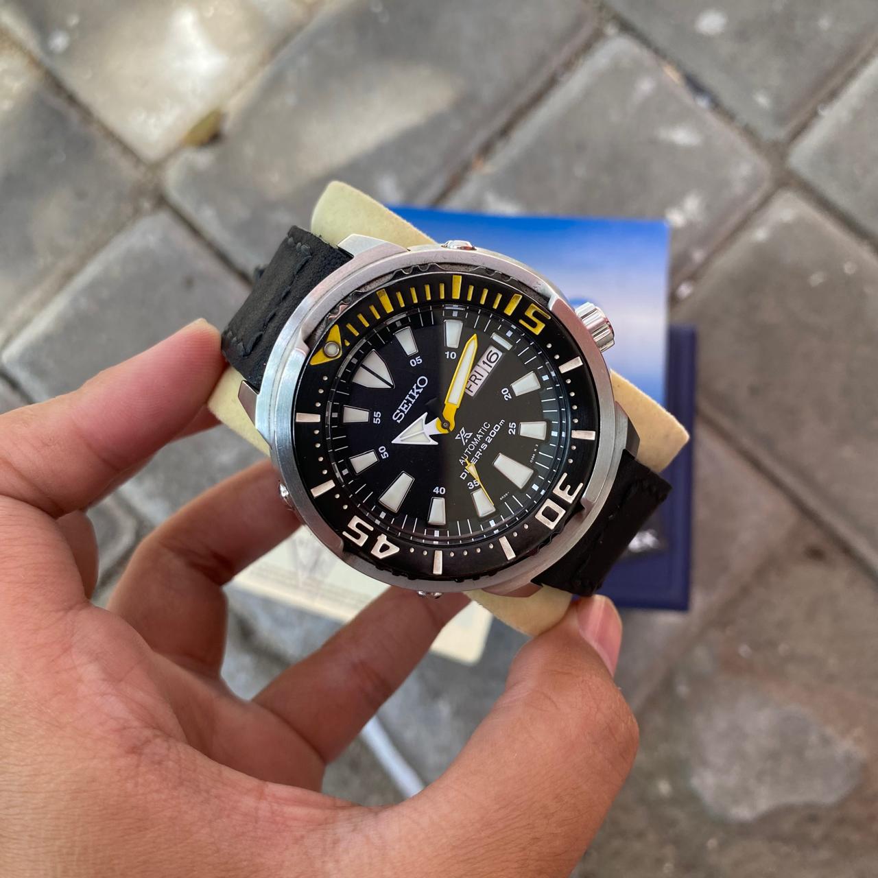 Rare Seiko Prospex Baby Tuna SRPF35K1 Automatic YellowFin Black Dial Diver Watch