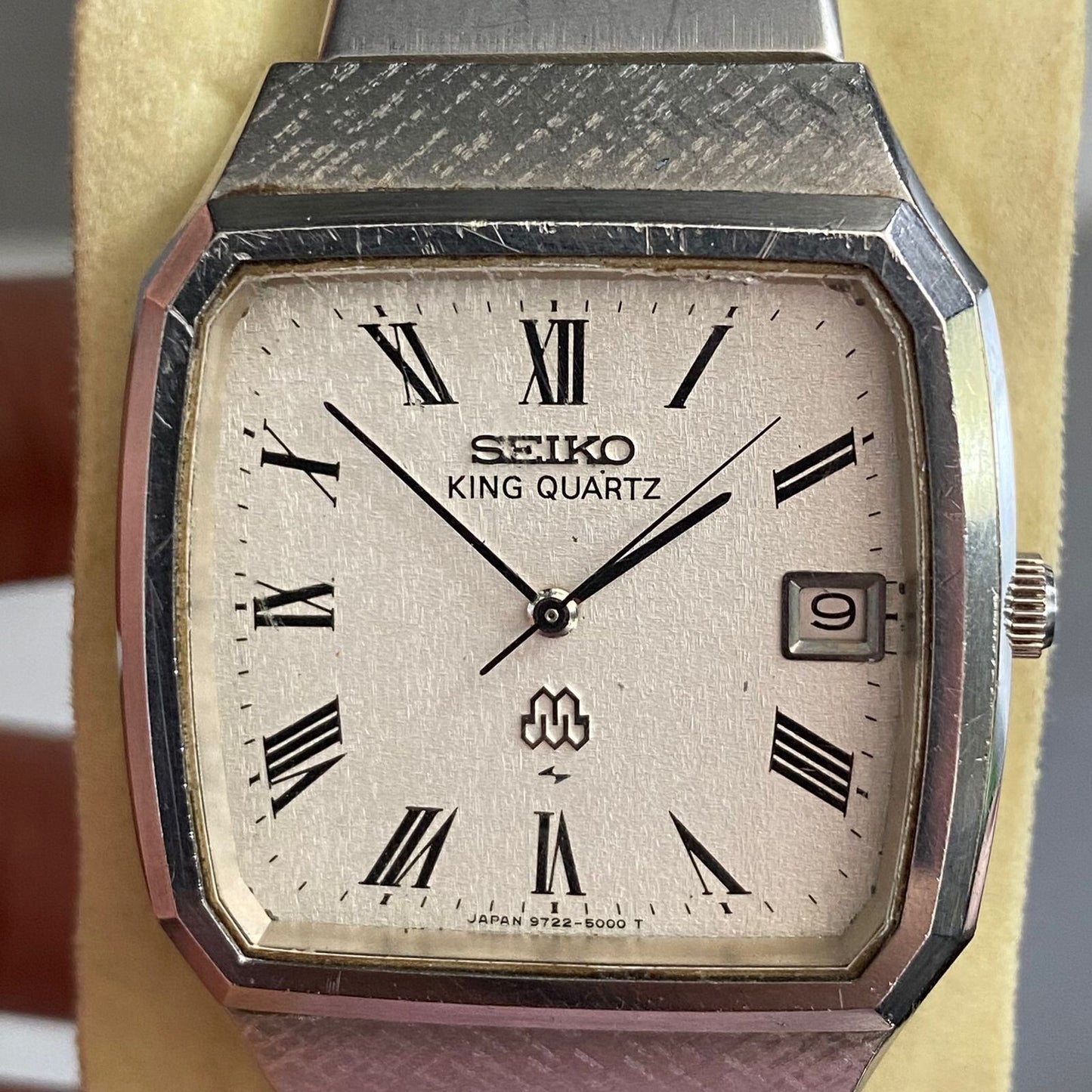 RARE Seiko King Quartz 9722-5000 Silver Snowflake Dial Date Vintage Men Watch