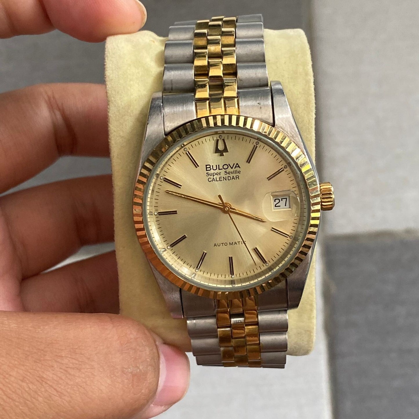 Rare Bulova Super Seville Calender Automatic Date Two Tone Gold Dial Watch Men