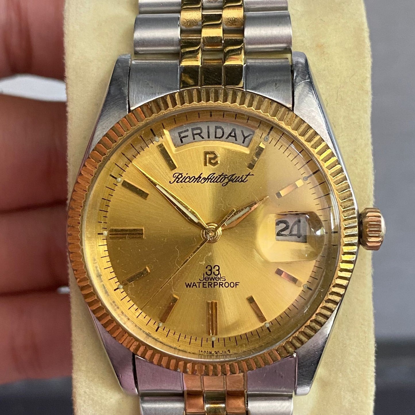 Rare Ricoh Autojust President Automatic DayDate Gold Dial Two Tone Vintage Watch