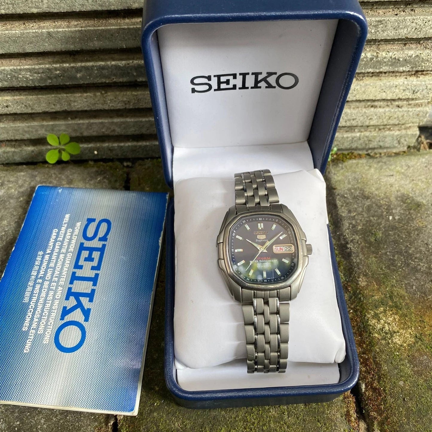 RARE Seiko 5 Superior SKZ091 Titanium Square Blue Dial-