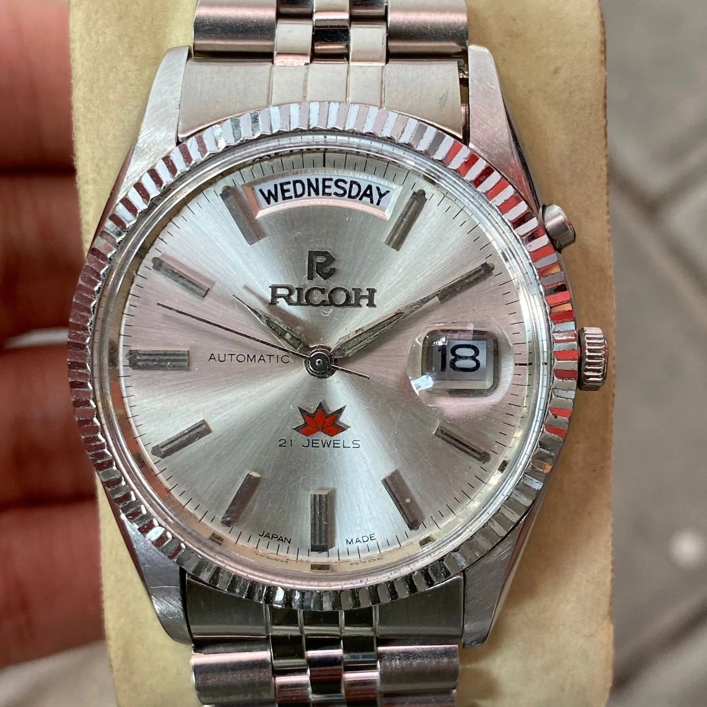 Rare Ricoh President Automatic Silver Dial Day Date Maple Leaf Vintage Watch Men