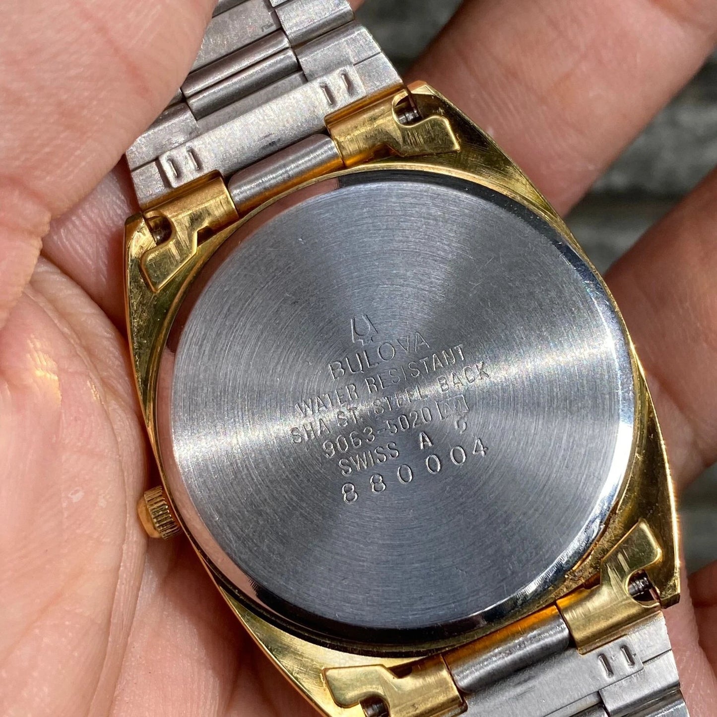 Rare BULOVA Tank 96C143 Quartz Swiss Made Full Gold Men Watch Vintage