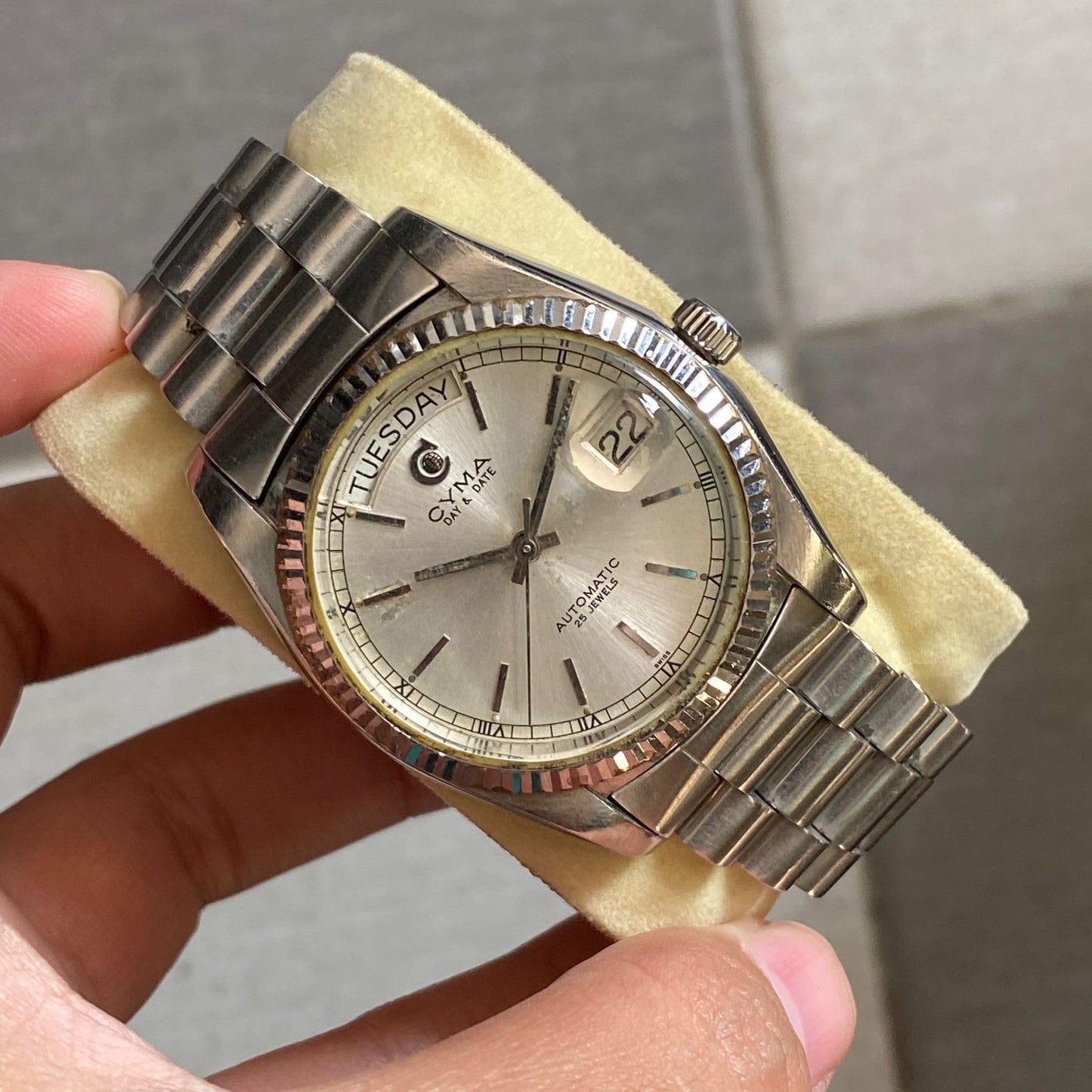 Rare Cyma President Day Date Automatic Silver Dial 25 J Swiss Watch Vintage Men