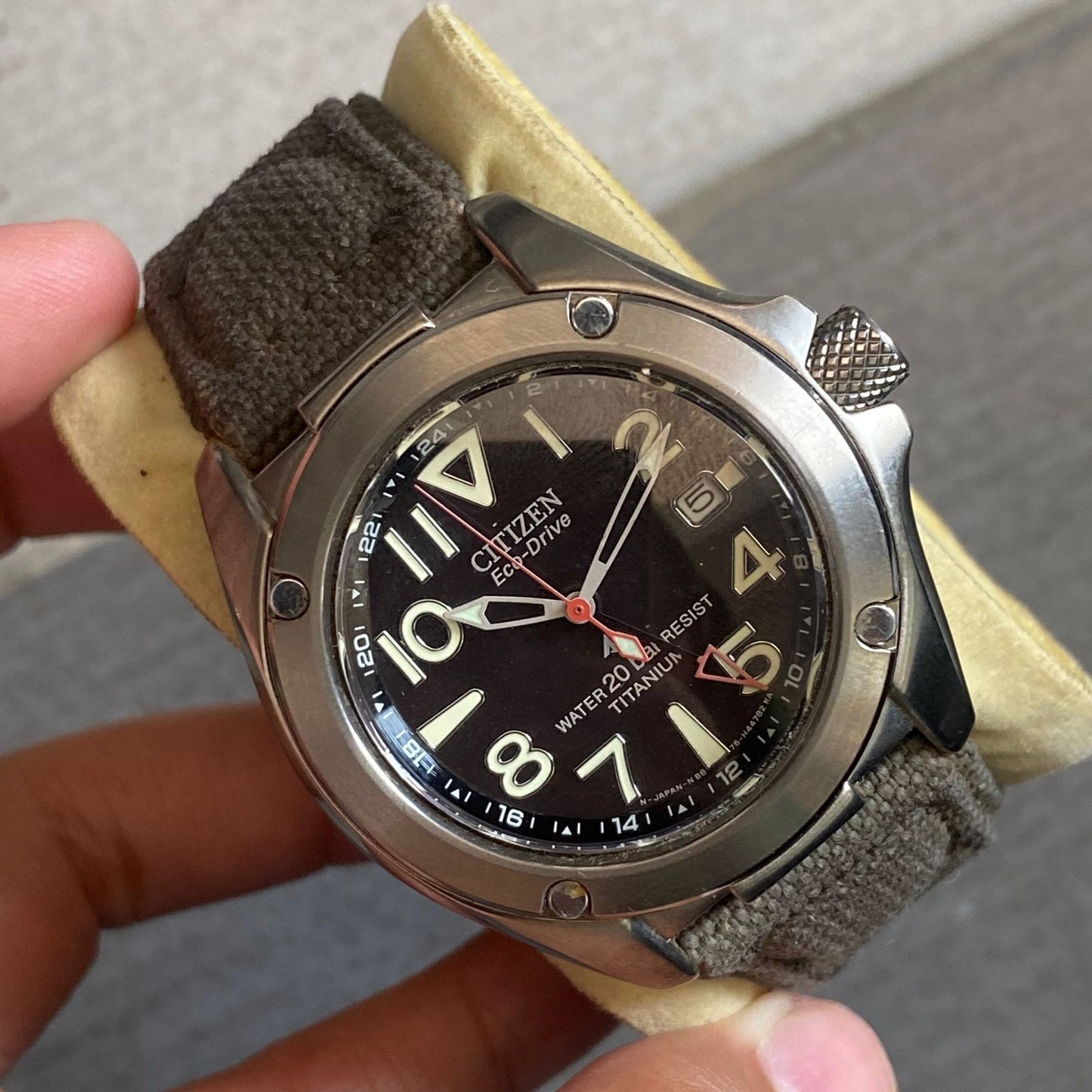 Rare Citizen Eco Drive Promaster Black Dial Solar Date Nylon Watch Vintage Men