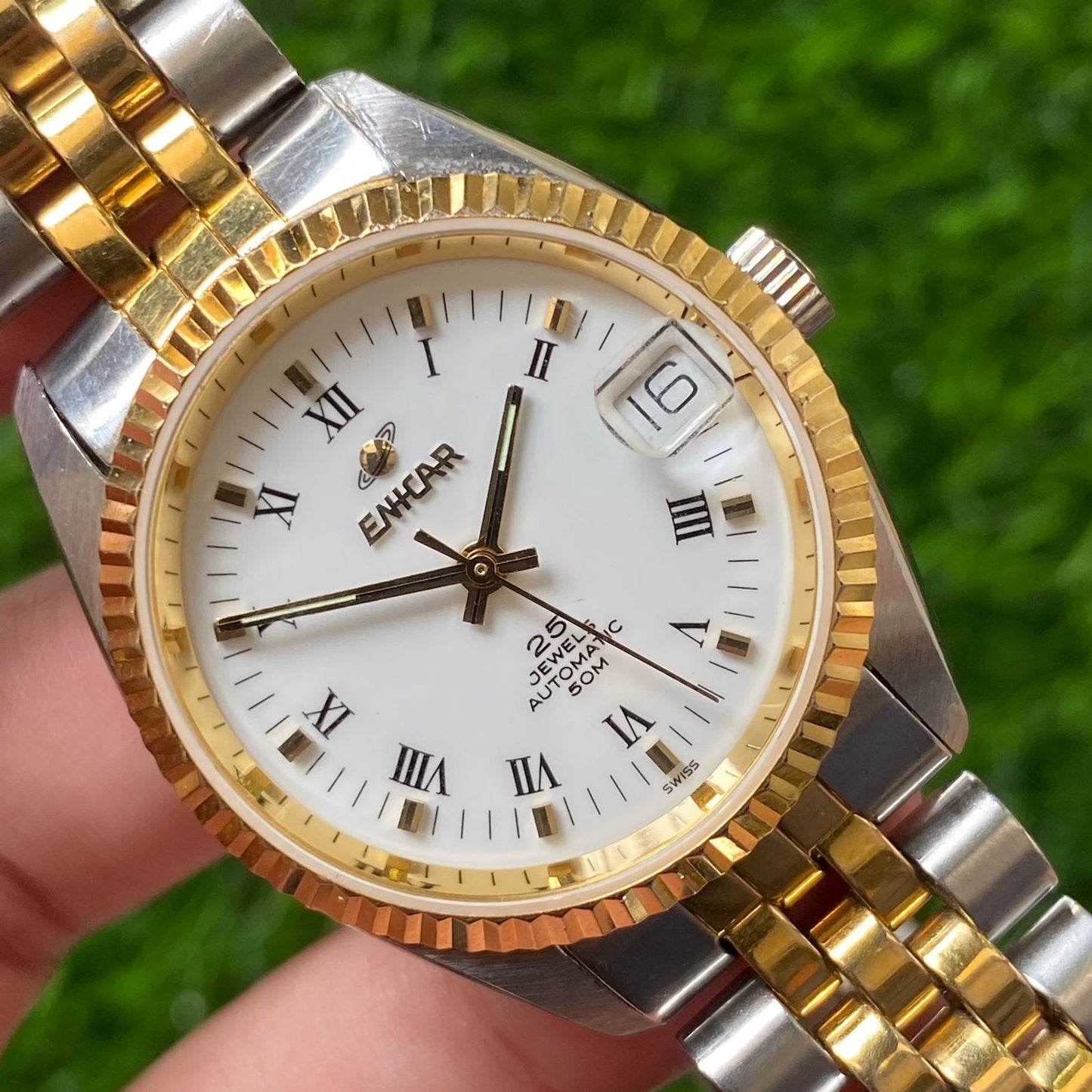 Rare Enicar Roman Index Automatic 25J Two Tone White Dial Swiss Watch Boy Size