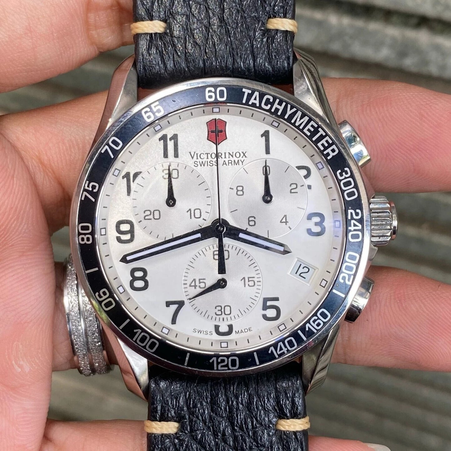 Rare Victorinox Swiss Army Chrono 241496 Chronograph Black Strap Men's Watch