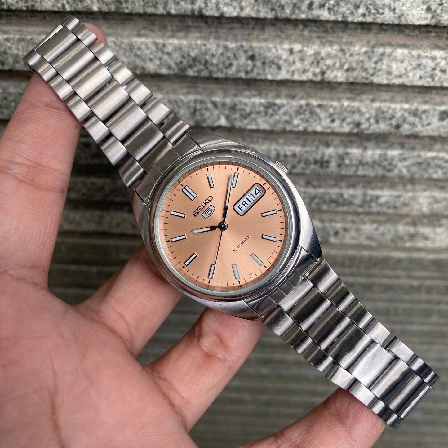 RARE Seiko 5 Salmon Dial SNXA11 Day Date Automatic 7s26-0430 Men Watch Vintage