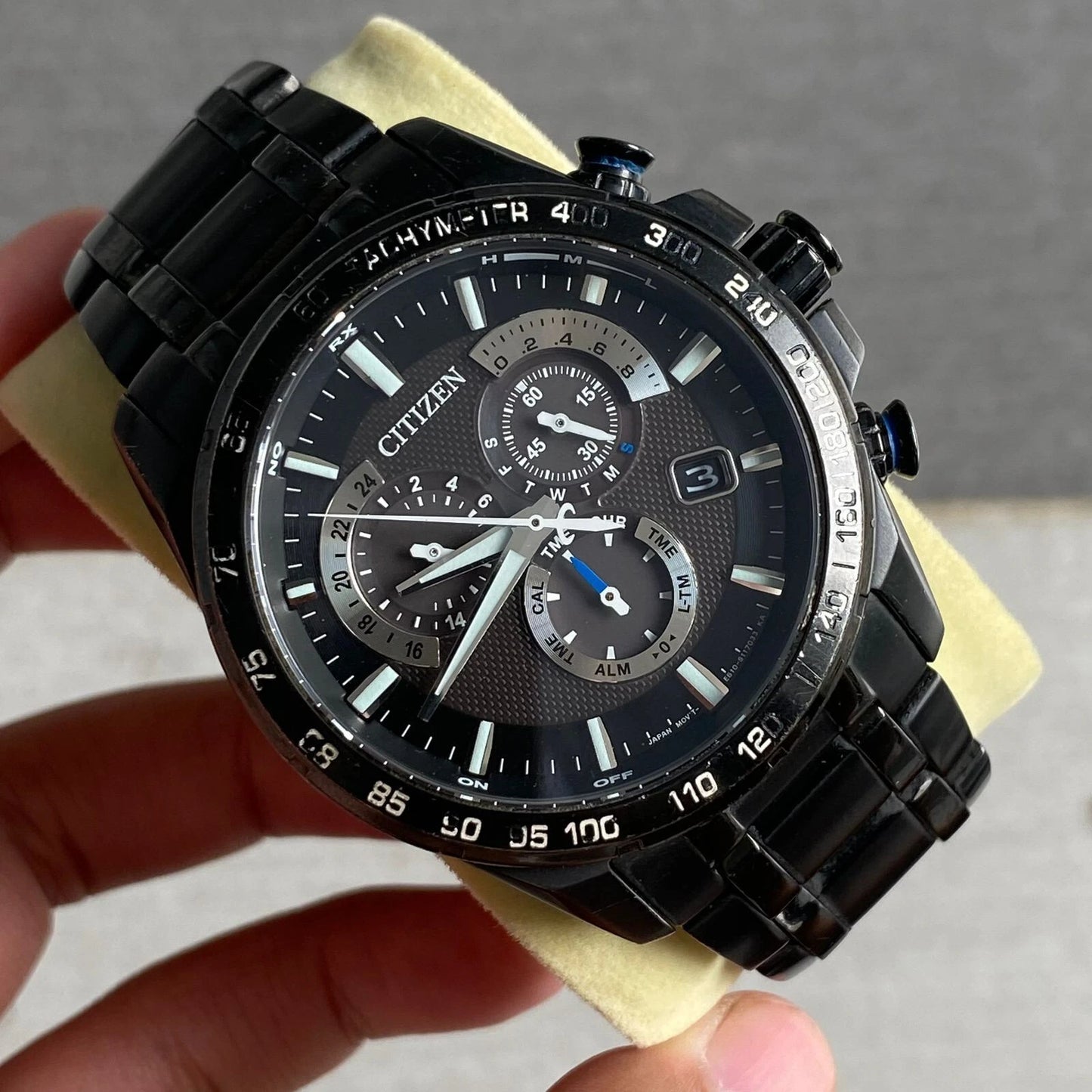 Rare Citizen Chronograph PAT3025-58E Eco Drive E610 Solar Black Dial Watch Men