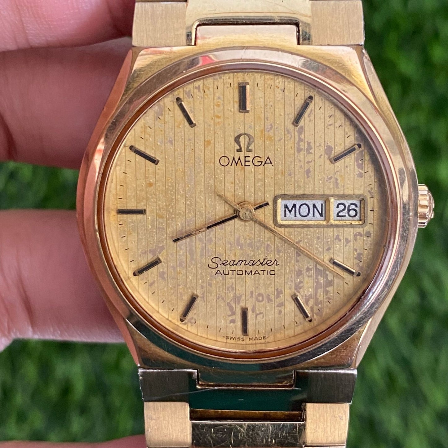 Rare Omega Seamaster 166.0268 Automatic 1020 Gold Dial Day Date Vintage Swiss