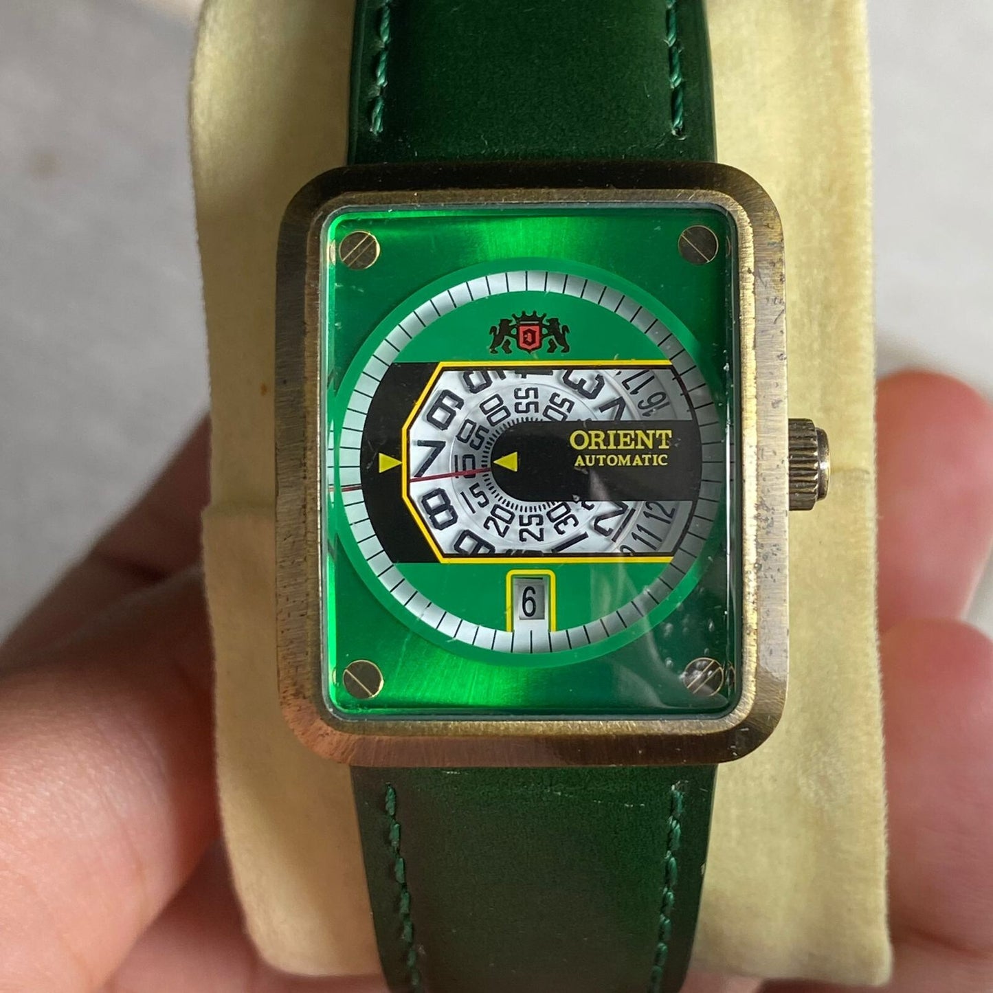 Rare Orient Jumping Hour NRAK-A0 Jump Hour Automatic Green Dial Vintage Watch