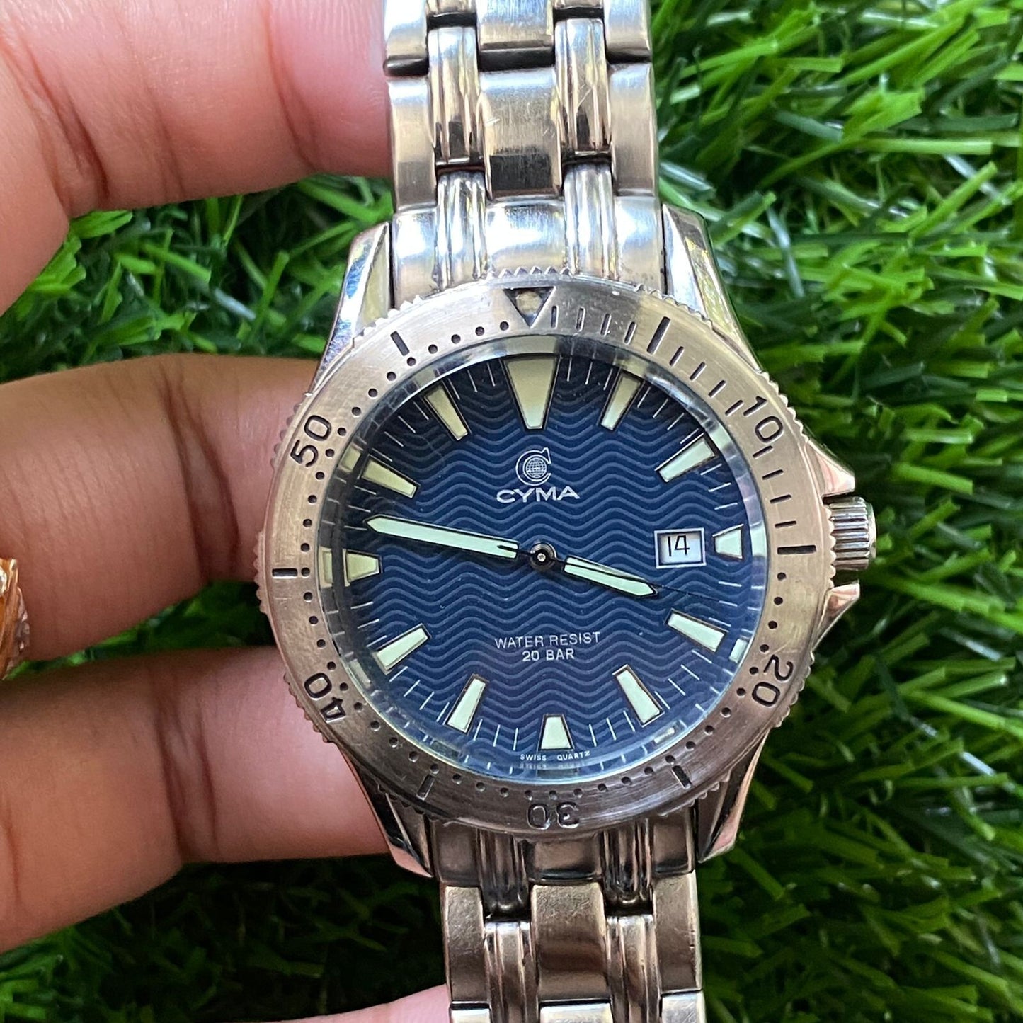 Rare Cyma Diver Quartz 200m Blue Dial Swiss Made Luminous Index Vintage Watch