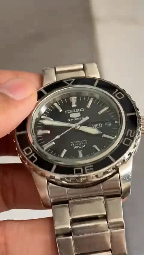RARE Seiko 5 Sports SNZH55K1 Automatic Fifty Fanthoms Black Dial Bezel Watch