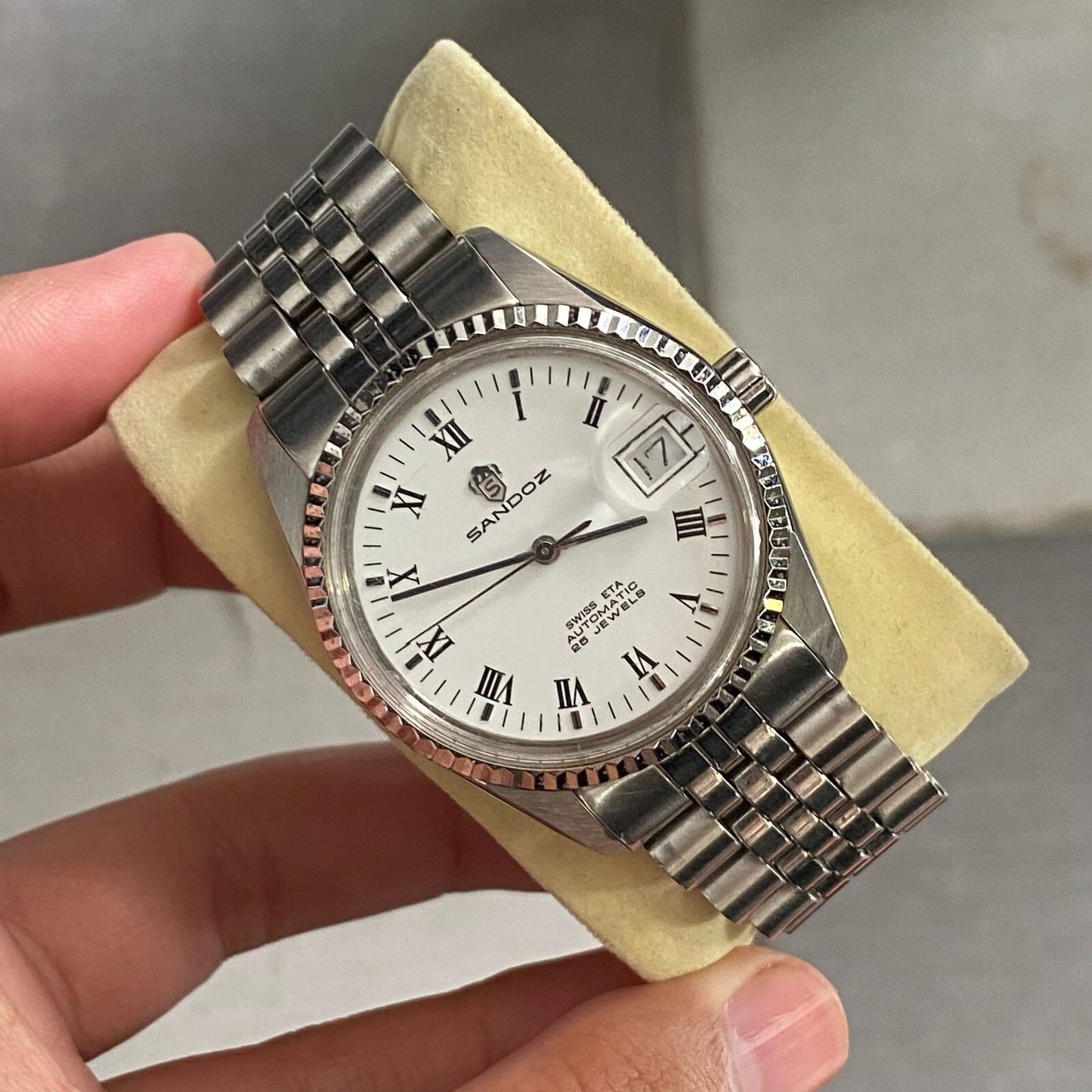 RARE Sandoz President Automatic Roman Index Diamond White Dial Swiss ETA Watch