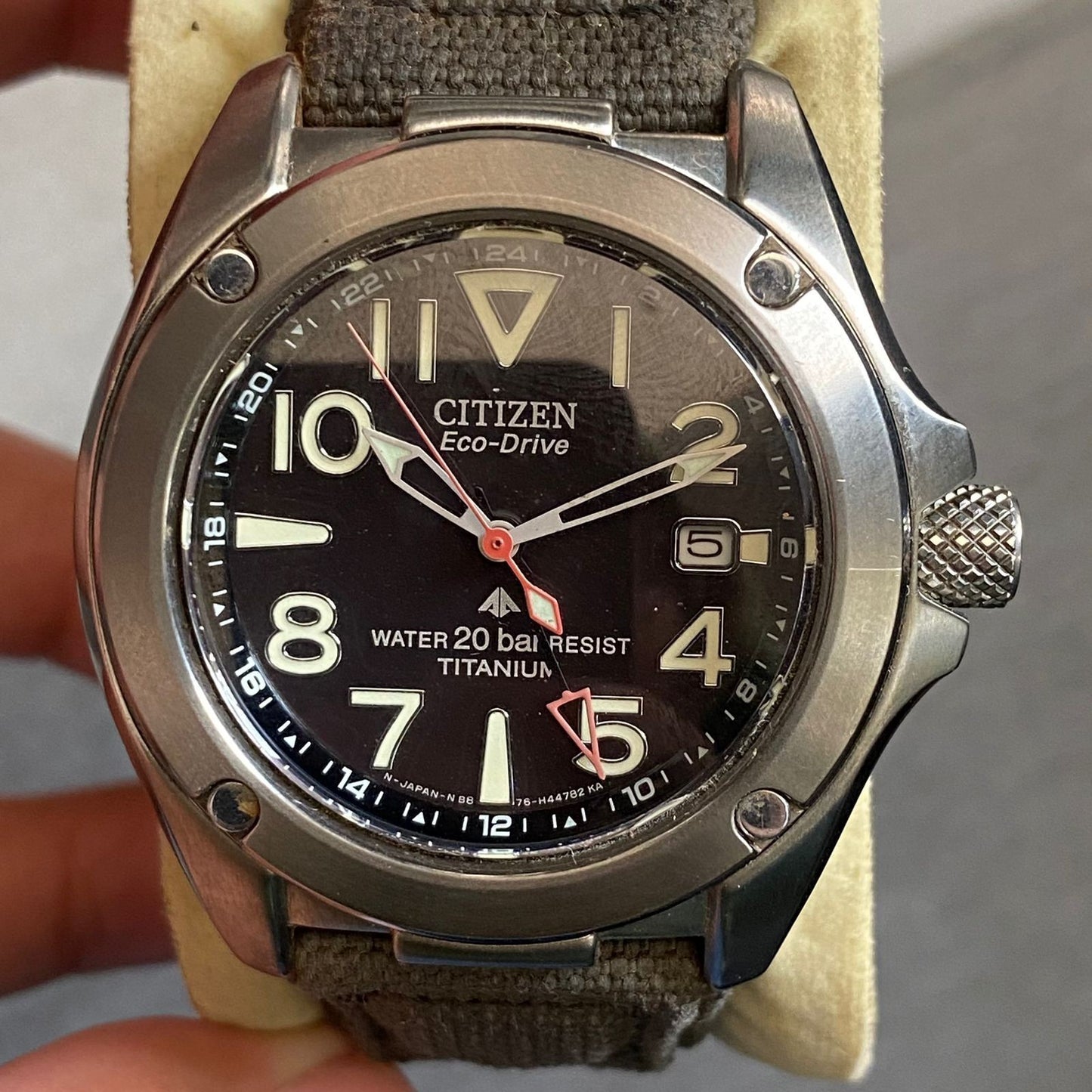 Rare Citizen Eco Drive Promaster Black Dial Solar Date Nylon Watch Vintage Men