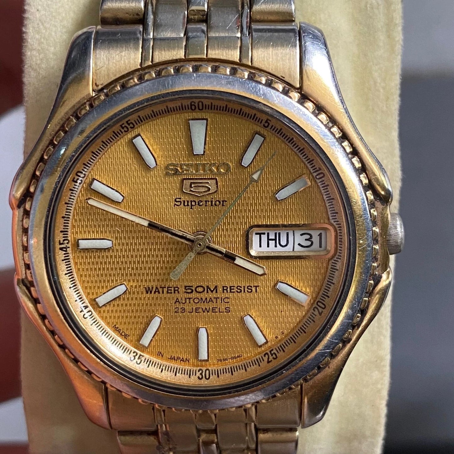 Rare Seiko 5 Superior Automatic Gold Pattern Dial 7S26 Day Date Vintage Watch
