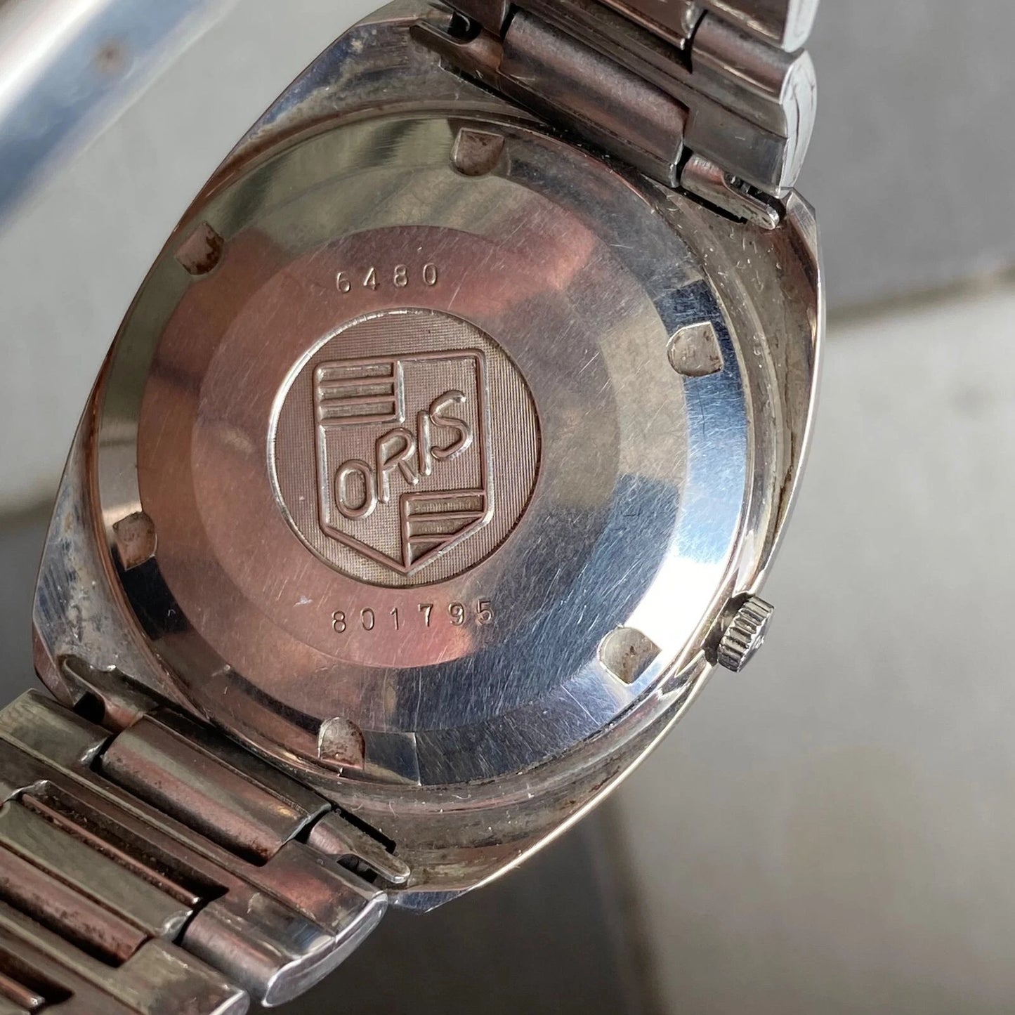 RARE Oris Automatic 25 Jewels Day Date Gradation Dial Brown Vintage Swiss Watch