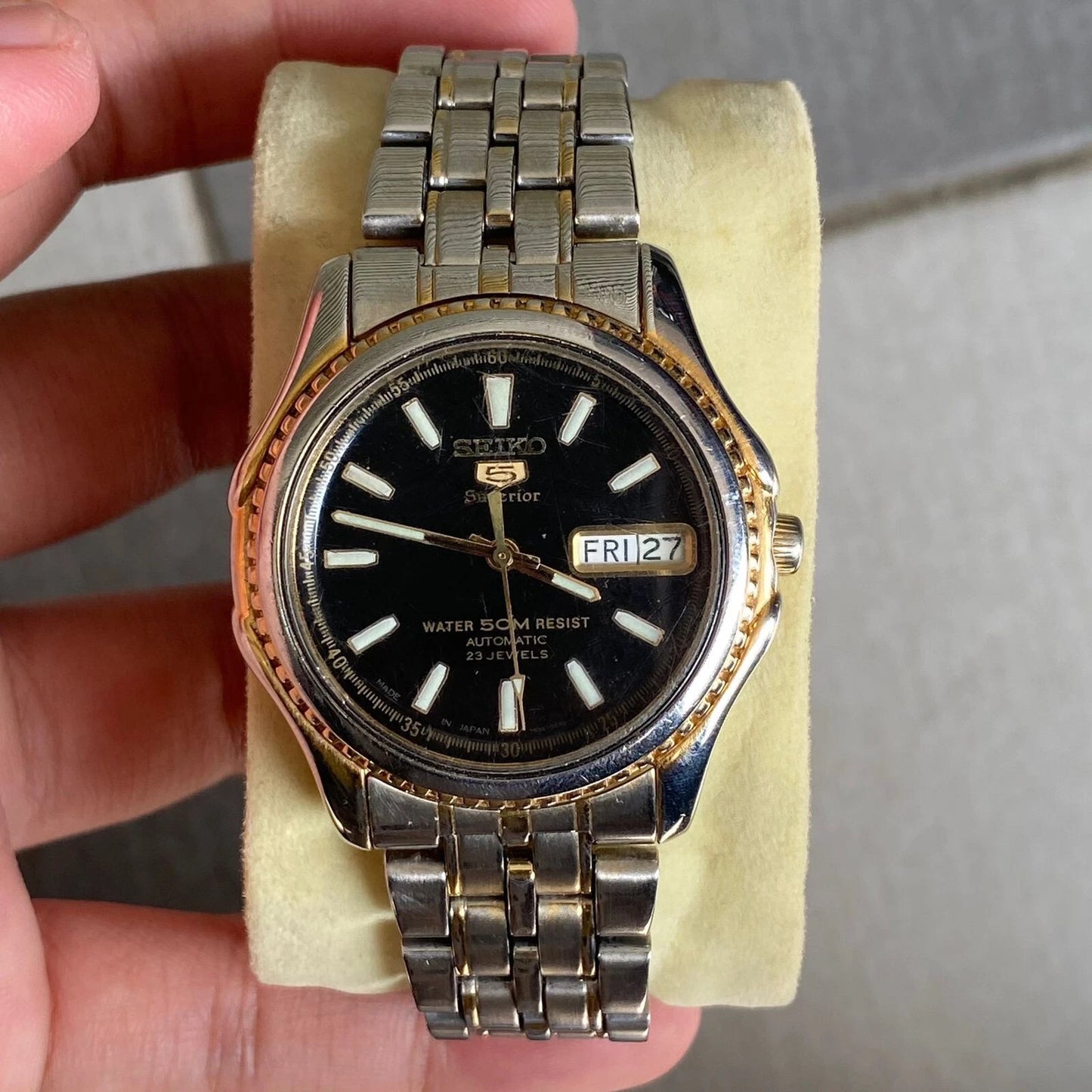 Rare Seiko 5 Superior SKZ052 Automatic Black Dial Day Date Vintage Watch Men