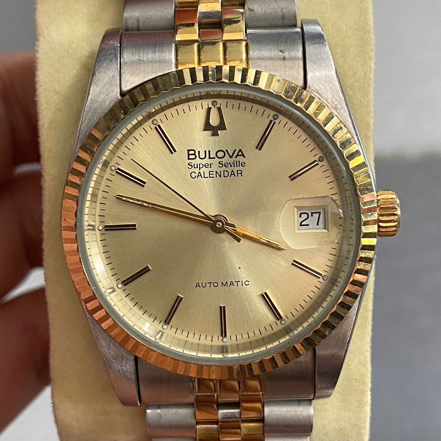 Rare Bulova Super Seville Calender Automatic Date Two Tone Gold Dial Watch Men