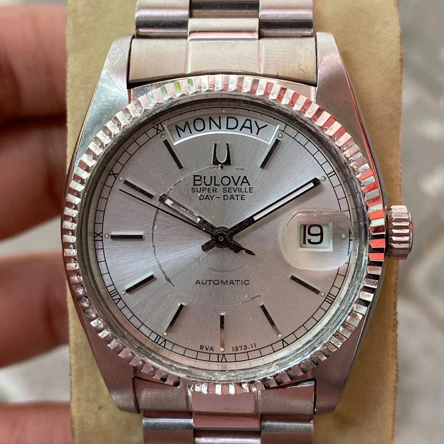 Rare Bulova President Super Seville Day Date Automatic Silver Vintage Watch Men