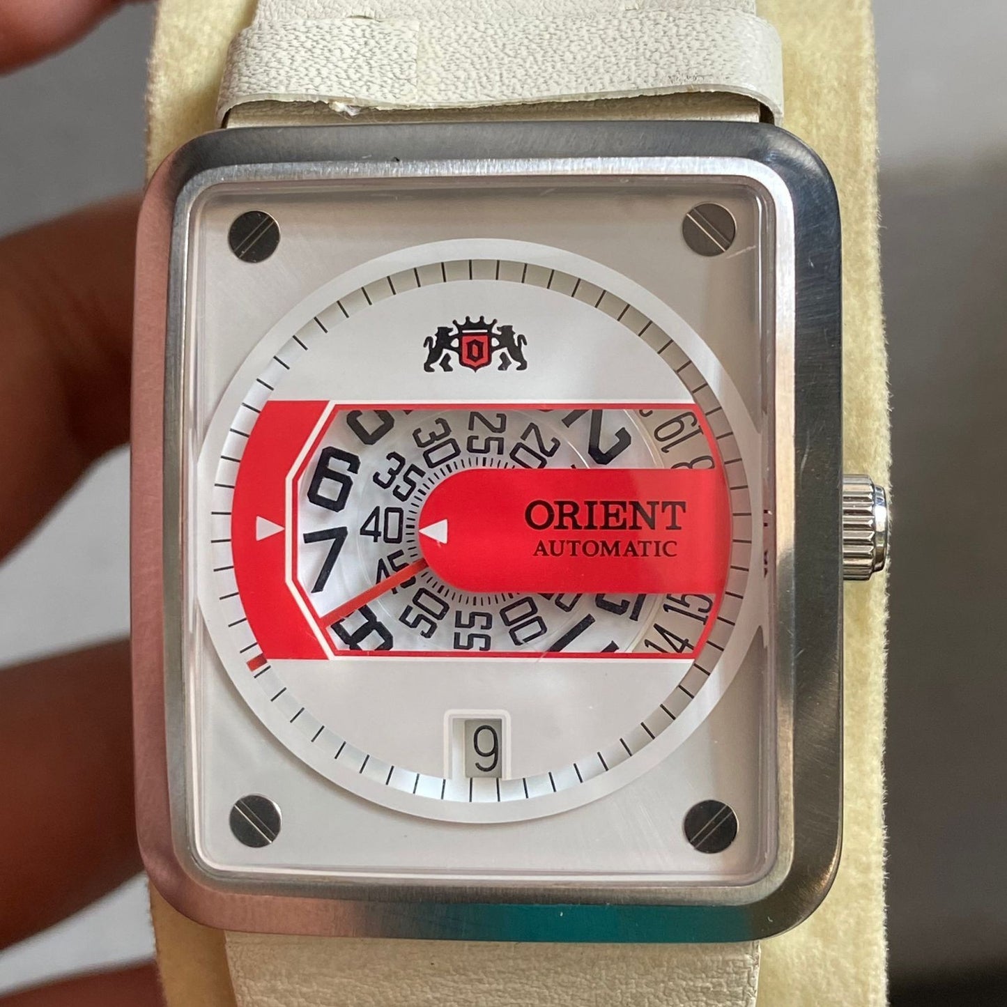 Rare Orient Jump Hour Automatic ERAK-C3 CA Red White Dial Big Size Watch Men