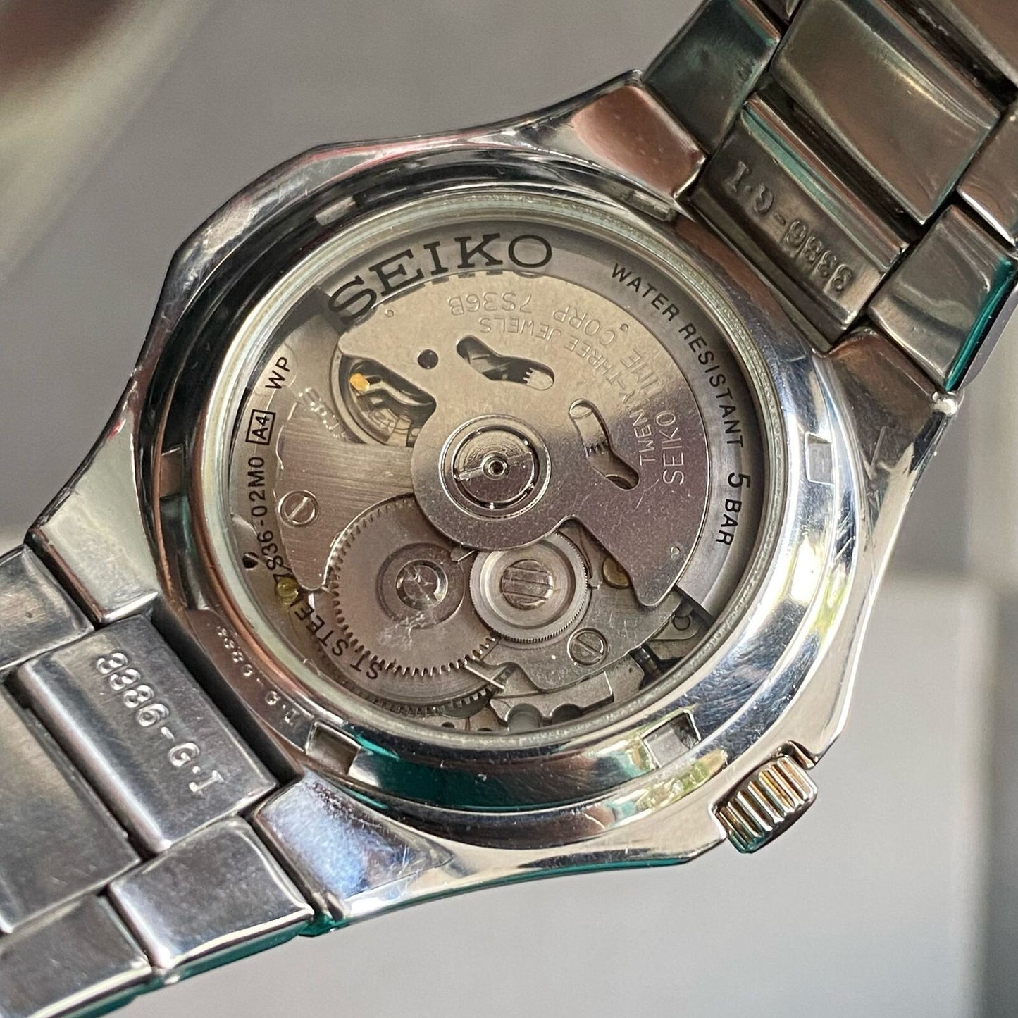 Rare Seiko 5 Finder SNZE65 Automatic Oak Style Day Date Vintage Men Watch