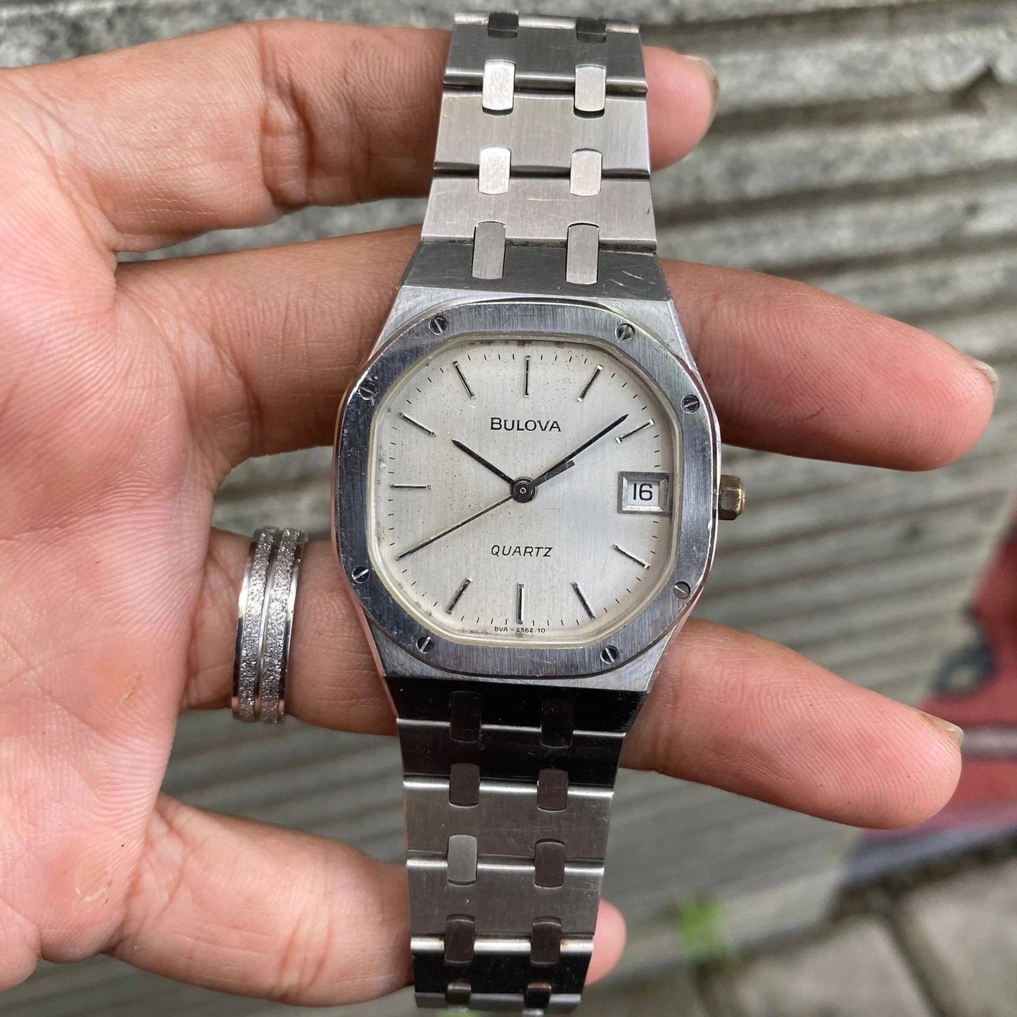 Rare Bulova Oak Style Hexagon Silver Quartz All Original Swiss