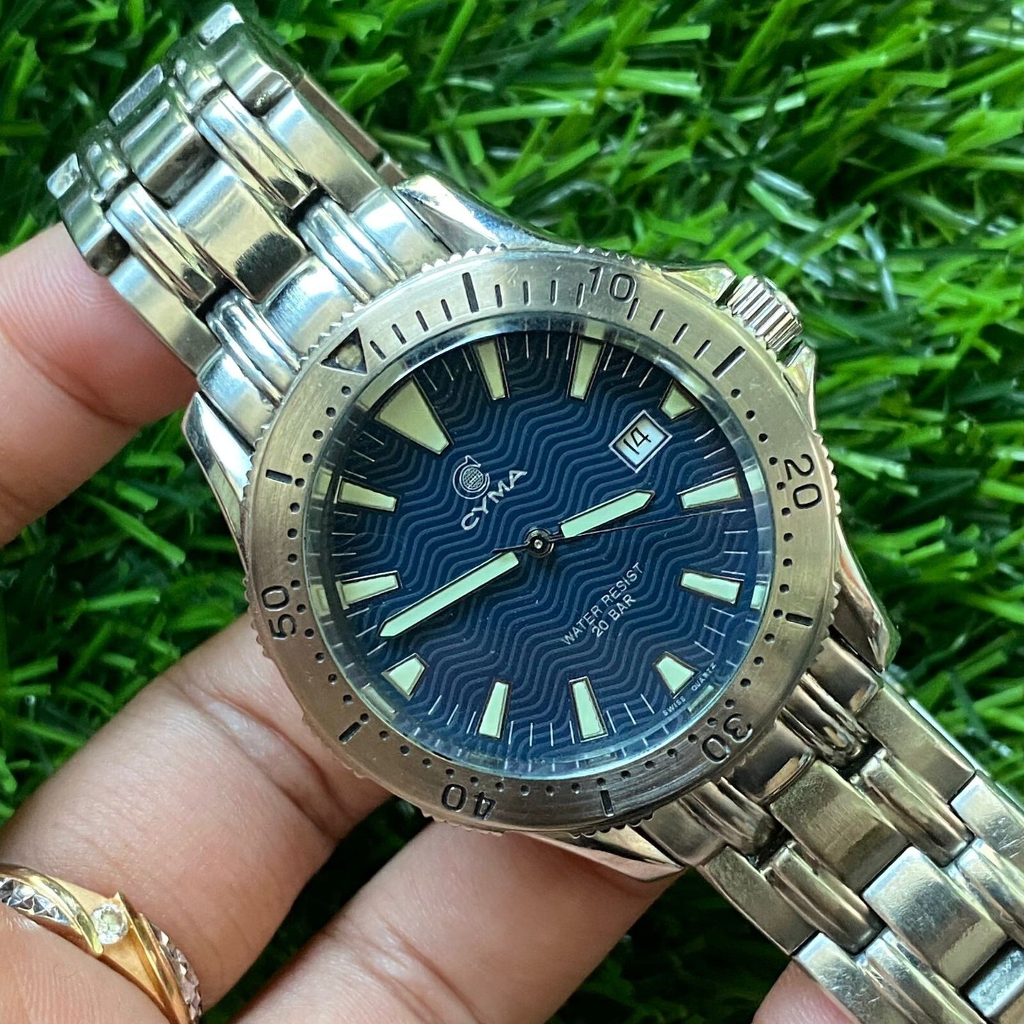 Rare Cyma Diver Quartz 200m Blue Dial Swiss Made Luminous Index Vintage Watch