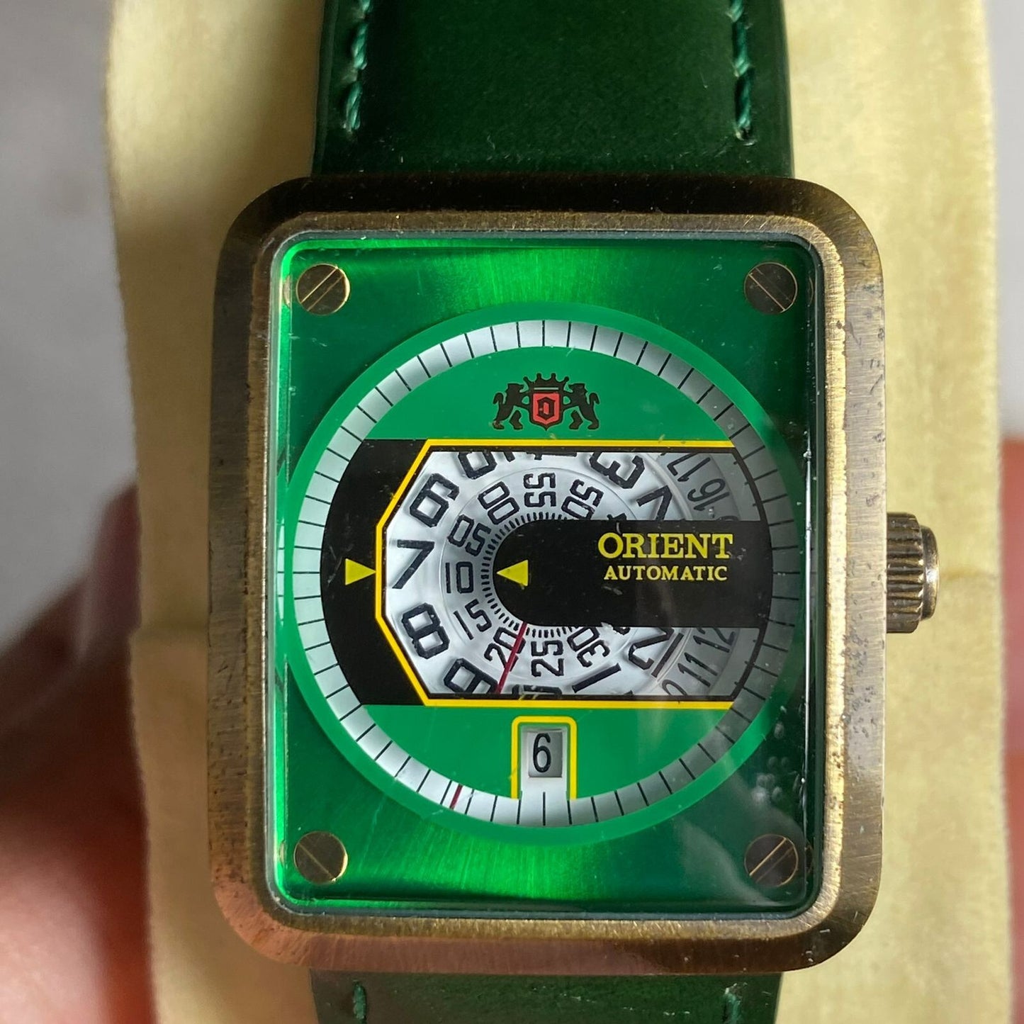 Rare Orient Jumping Hour NRAK-A0 Jump Hour Automatic Green Dial Vintage Watch