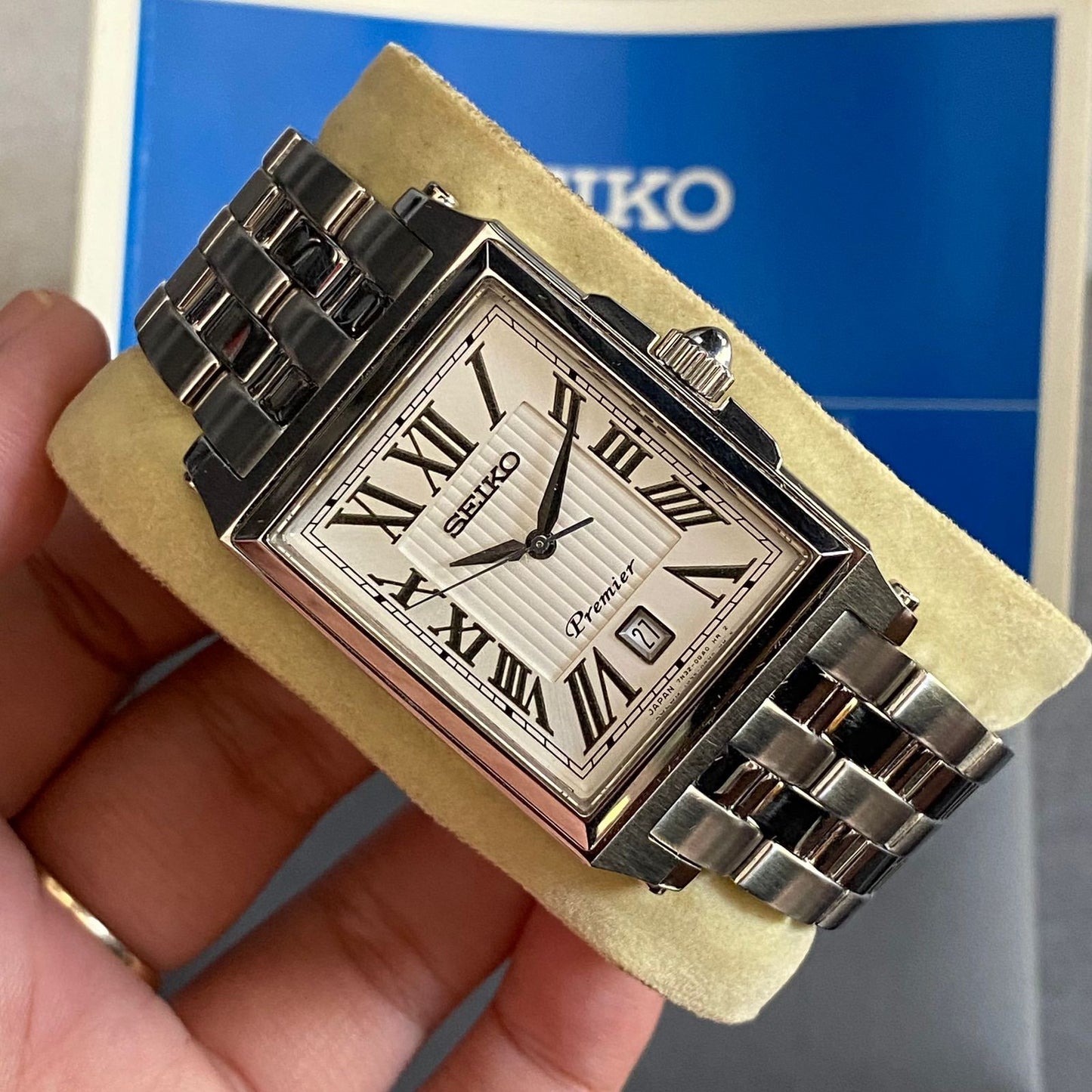 RARE Seiko Tank Premier SKK715 Roman Index White Dial Vintage Fullset Watch Men