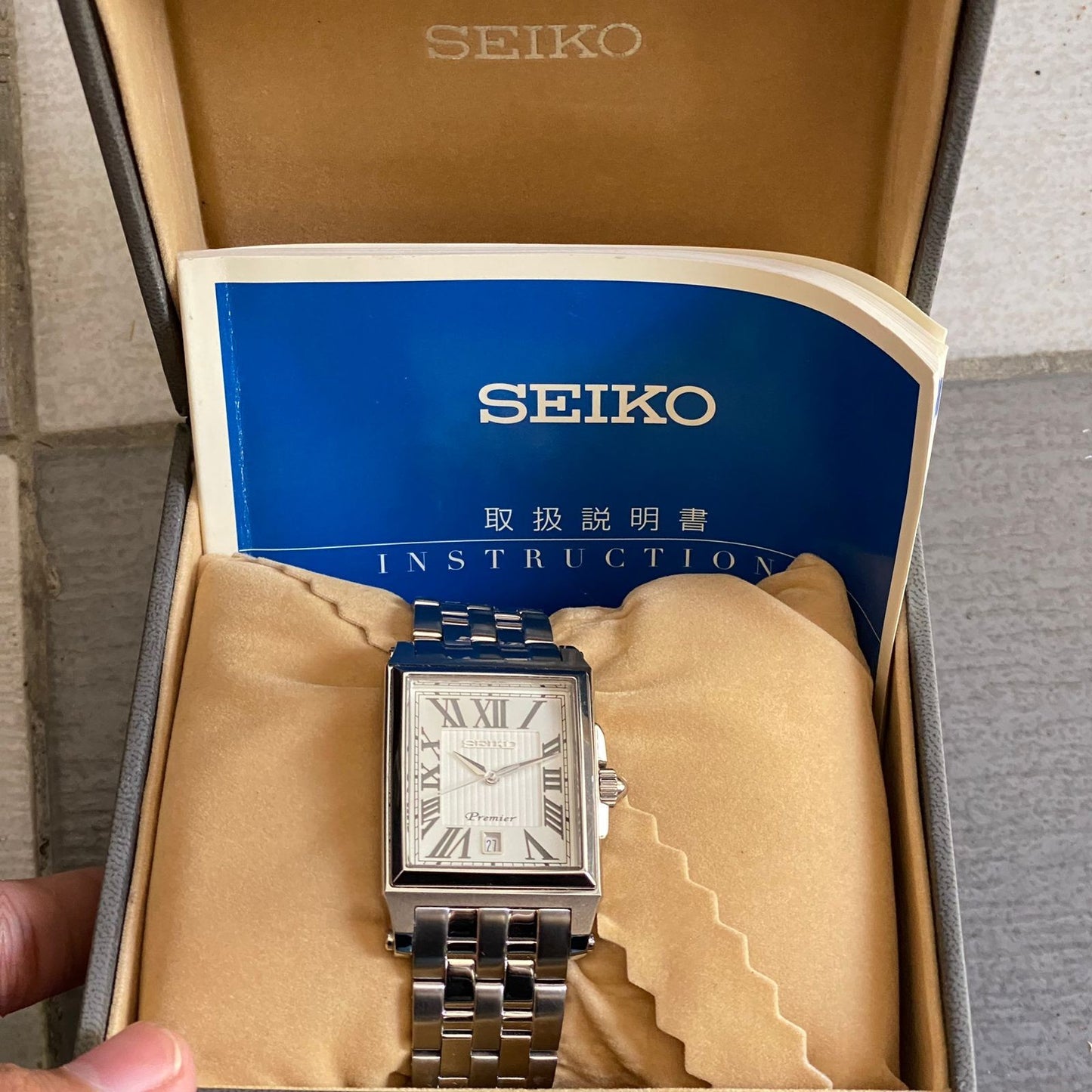RARE Seiko Tank Premier SKK715 Roman Index White Dial Vintage Fullset Watch Men