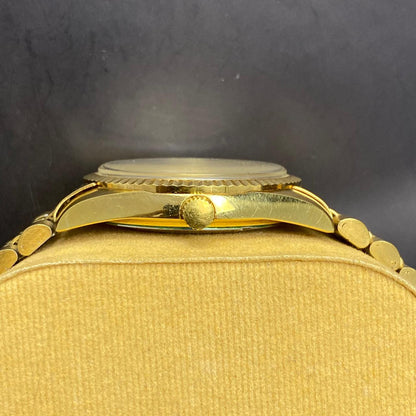 RARE Rado Voyager Automatic ETA Swiss Watch Day Date Full Gold 90s Vintage Men