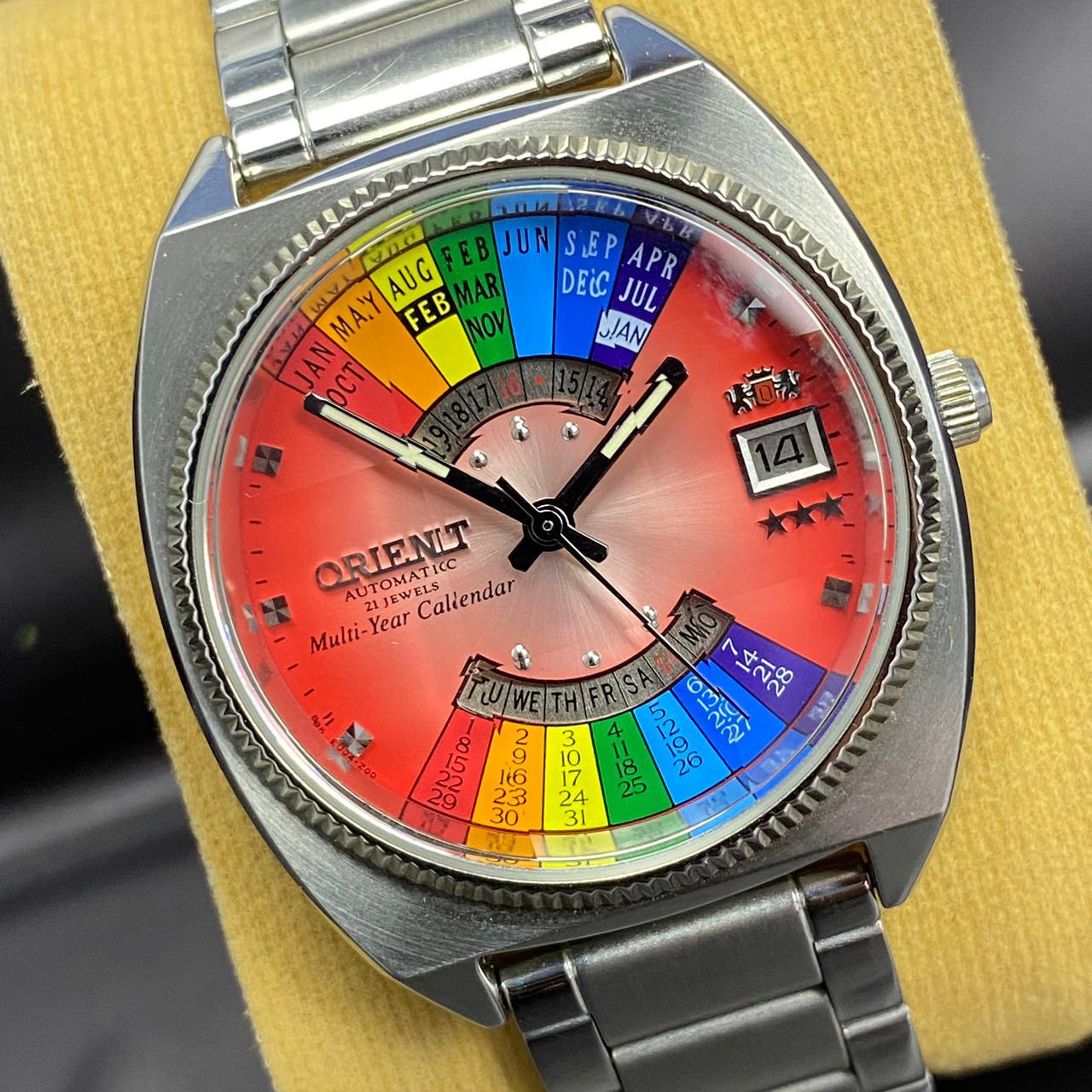 Rare Orient Multi year Calender Automatic EU04-00 Salmon Rainbow Dial Watch Men