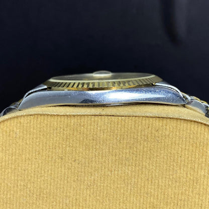 Rare Bulova Super Seville Calender Quartz Two Tone Gold Dial Vintage Watch Men