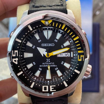 Rare Seiko Prospex Baby Tuna SRPF35K1 Automatic YellowFin Black Dial Diver Watch