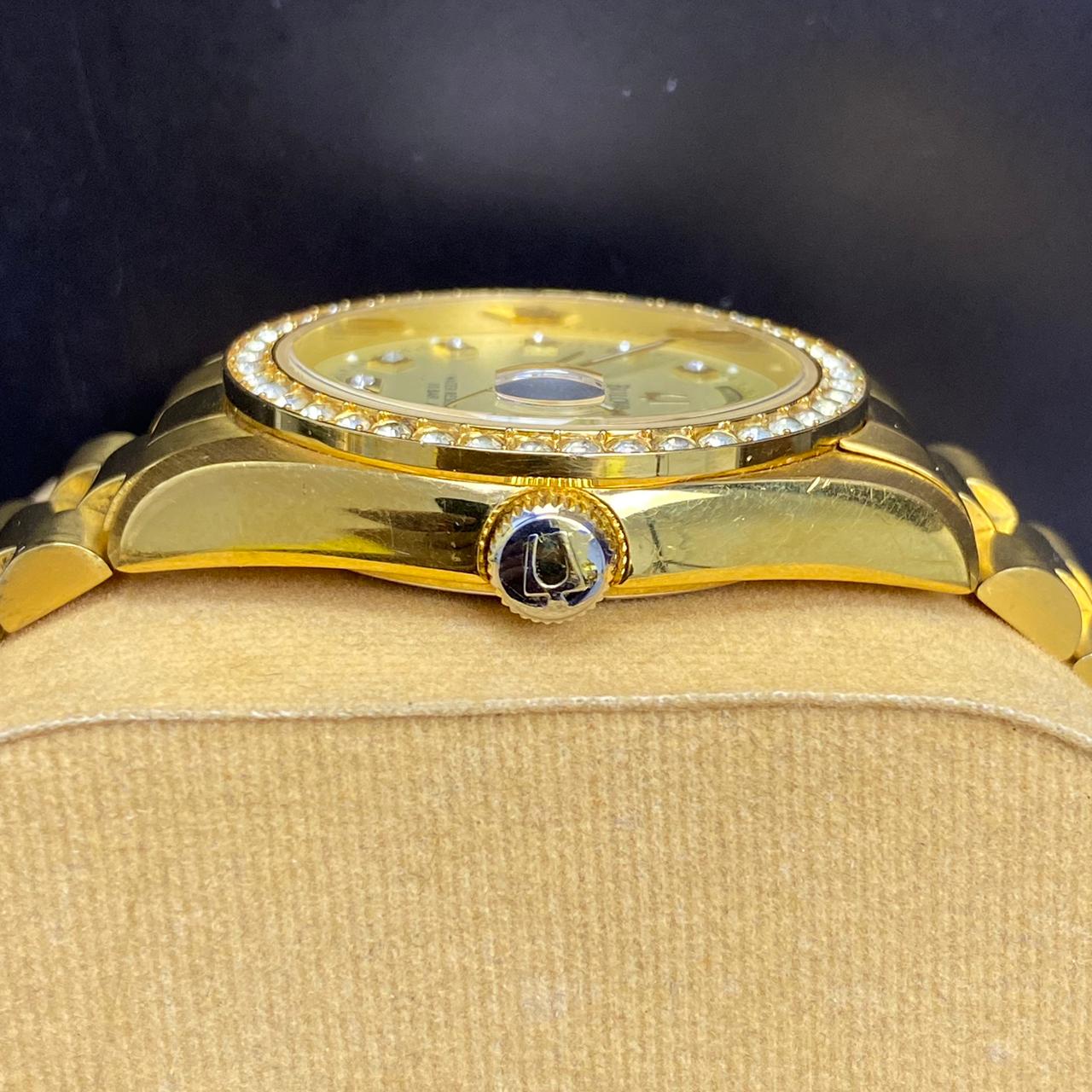RARE Bulova President Day Date Gold Dial Diamond Bezel Quartz 93191 Watch Men