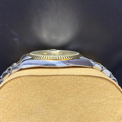 Rare Bulova Super Seville Calender Quartz Two Tone Gold Dial Vintage Watch Men