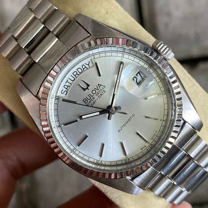 Rare Bulova President Super Seville Day Date Automatic Silver Vintage Watch Men