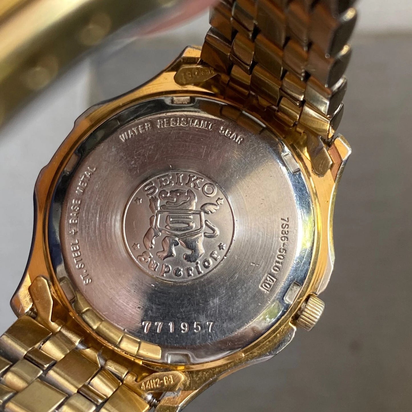 Rare Seiko Superior SKZ046 Roman Index White Dial Automatic Square Watch Men