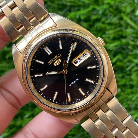 Rare Seiko 5 7S26-02F0 Automatic Black Dial Day Date Vintage Mens Watch