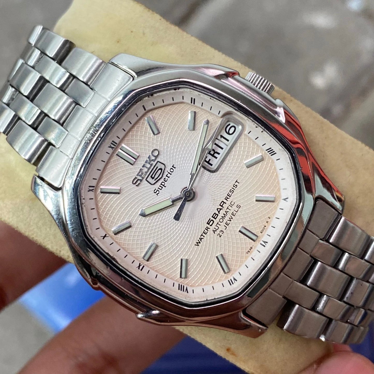 Rare Seiko 5 Superior SKZ035 Whirlpool White Dial Aging Automatic 7S36 Watch