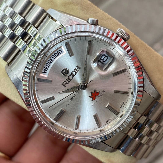 Rare Ricoh President Automatic Silver Dial Day Date Maple Leaf Vintage Watch Men