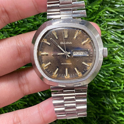 Rare Bulova Automatic Aging Dial Patina Day Date Oval Shape Vintage Men Watch