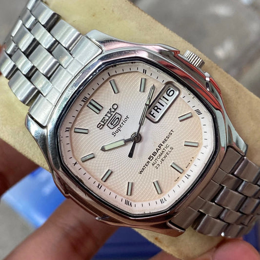 Rare Seiko 5 Superior SKZ035 Whirlpool White Dial Aging Automatic 7S36 Watch