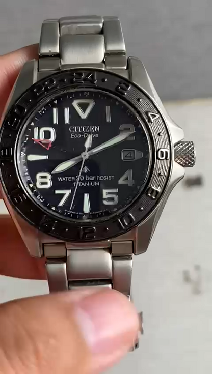 Rare Cyma Diver Master Quartz 200 meter Blue Dial Steel Swiss Watch Men Vintage