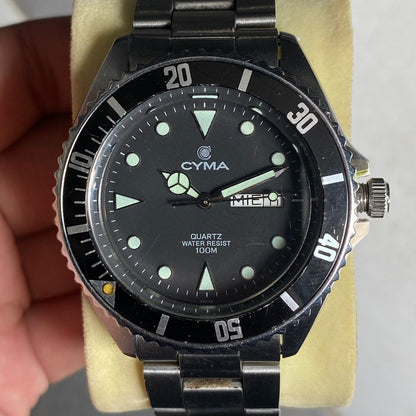 Rare Cyma Diver 8061544 Black Dial Quartz Swiss Made Vintage Men Watch Sport