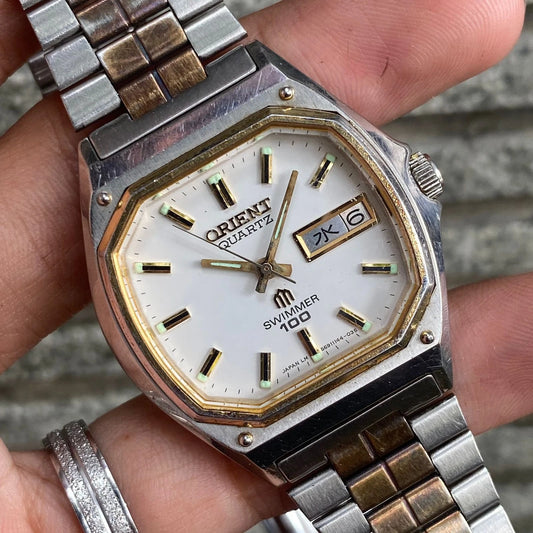 Rare Orient Quartz Oak Style Hexagon Day Date Two Vintage Men Watch