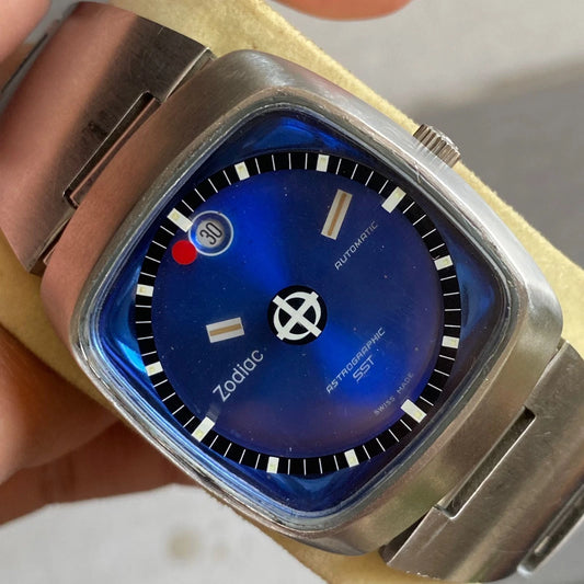 Rare Zodiac Astrographic SST Mystery Dial Blue Automatic Swiss Watch Vintage