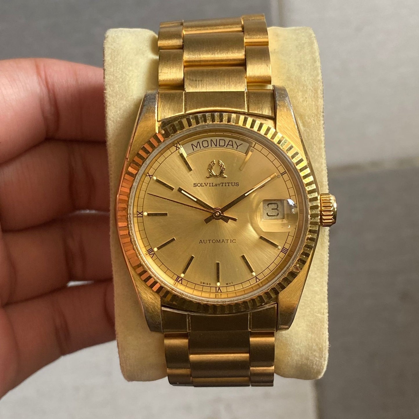 Rare Solvil et Titus President Day Date Gold Automatic Swiss Watch Vintage Men